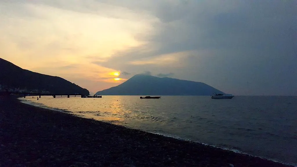 Гостевой дом Отель Mamamia #Lipari